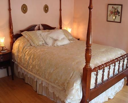 The Bridge Street Inn Charlevoix Chambre photo
